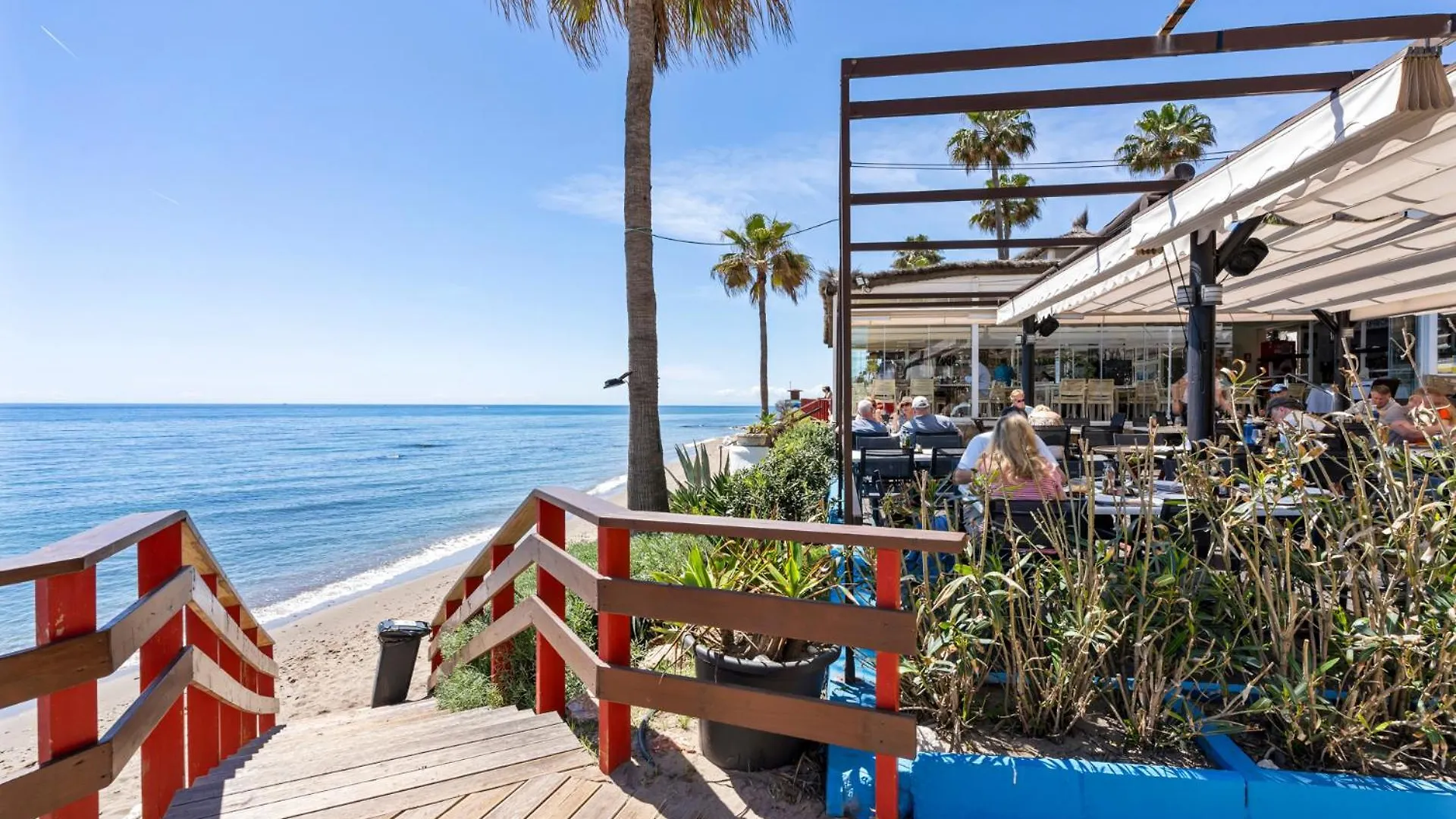 Beachfront Calahonda Apartment By Costarentals - Ref 89 Sitio de Calahonda