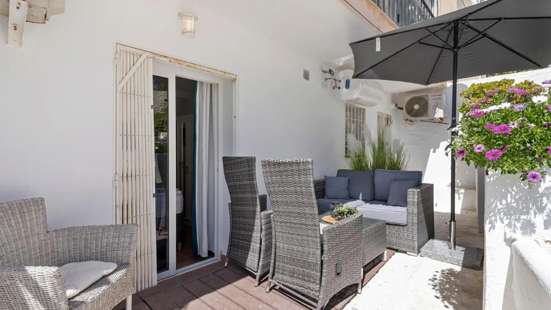Beachfront Calahonda Apartment By Costarentals - Ref 89 Sitio de Calahonda 0*,